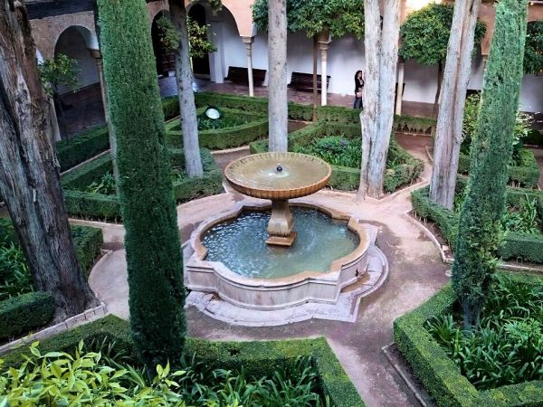 giardini arabi alhambra
