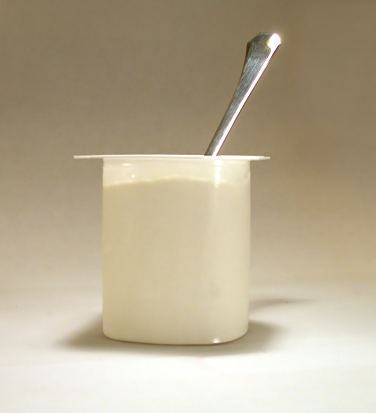 yogurt scaduto-usi