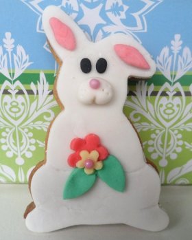 Biscotti decorati a forma di coniglietto